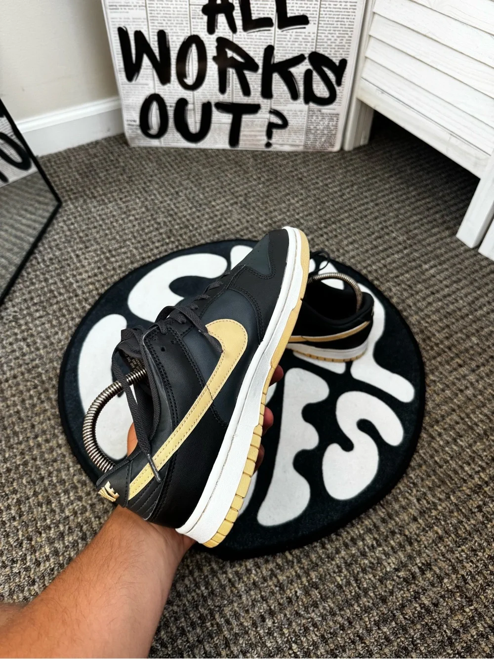 Nike Dunk Low Black Metallic Gold Men’s Size 8.5 EU 42